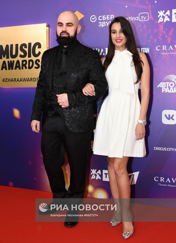 Музыкальная премия "Жара Music Awards"