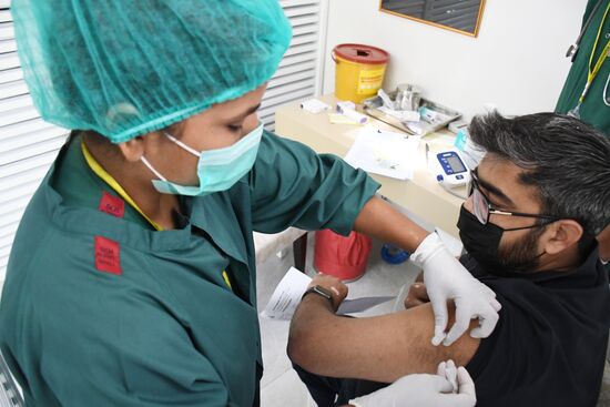 Вакцинация Спутником V в Пакистане 