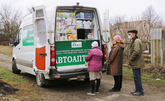 "Аптека на колесах" на линии разграничения в ДНР