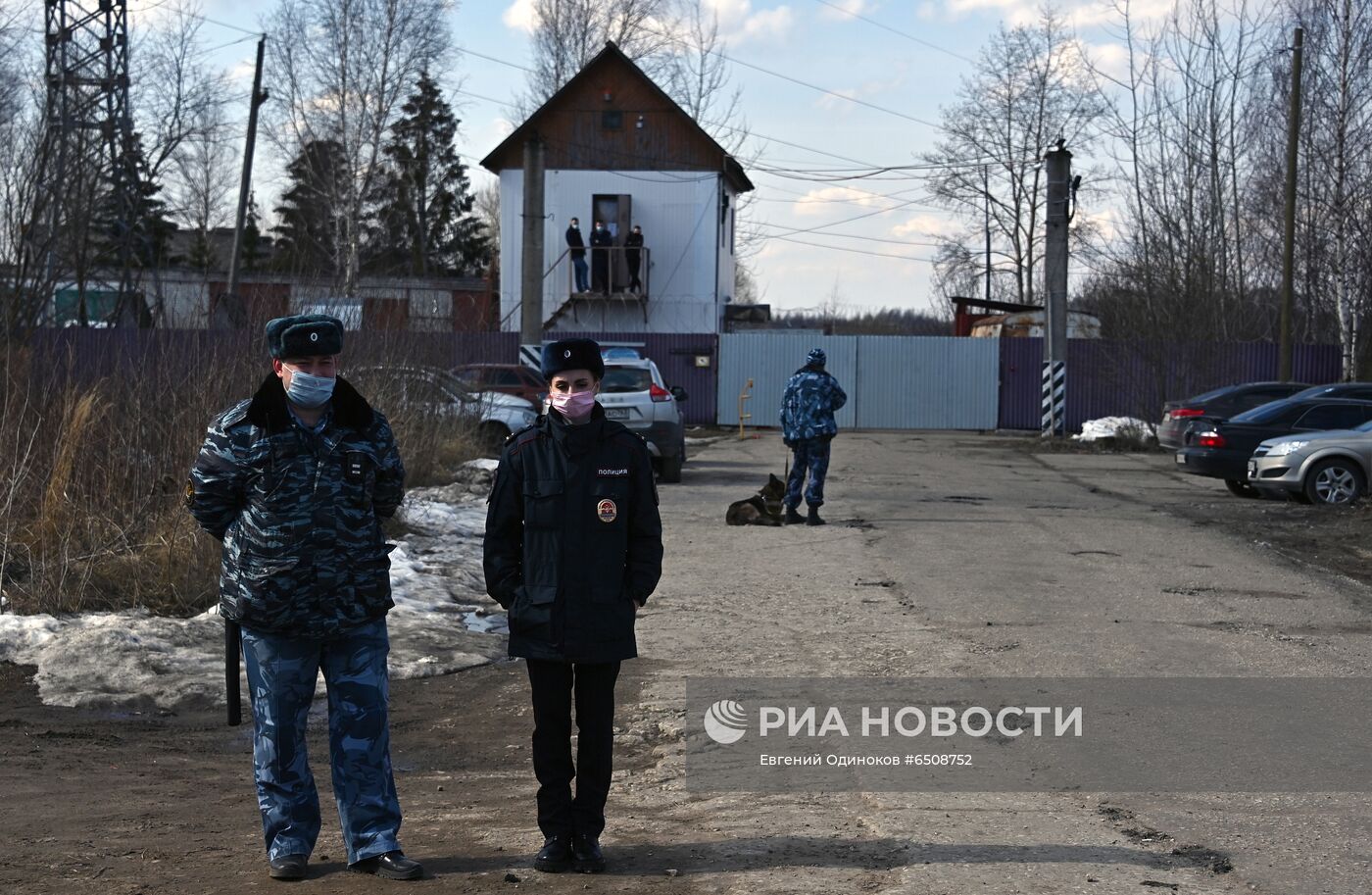 Ситуация у ИК-2 в г. Покрове в день объявленной Альянсом врачей акции протеста медиков