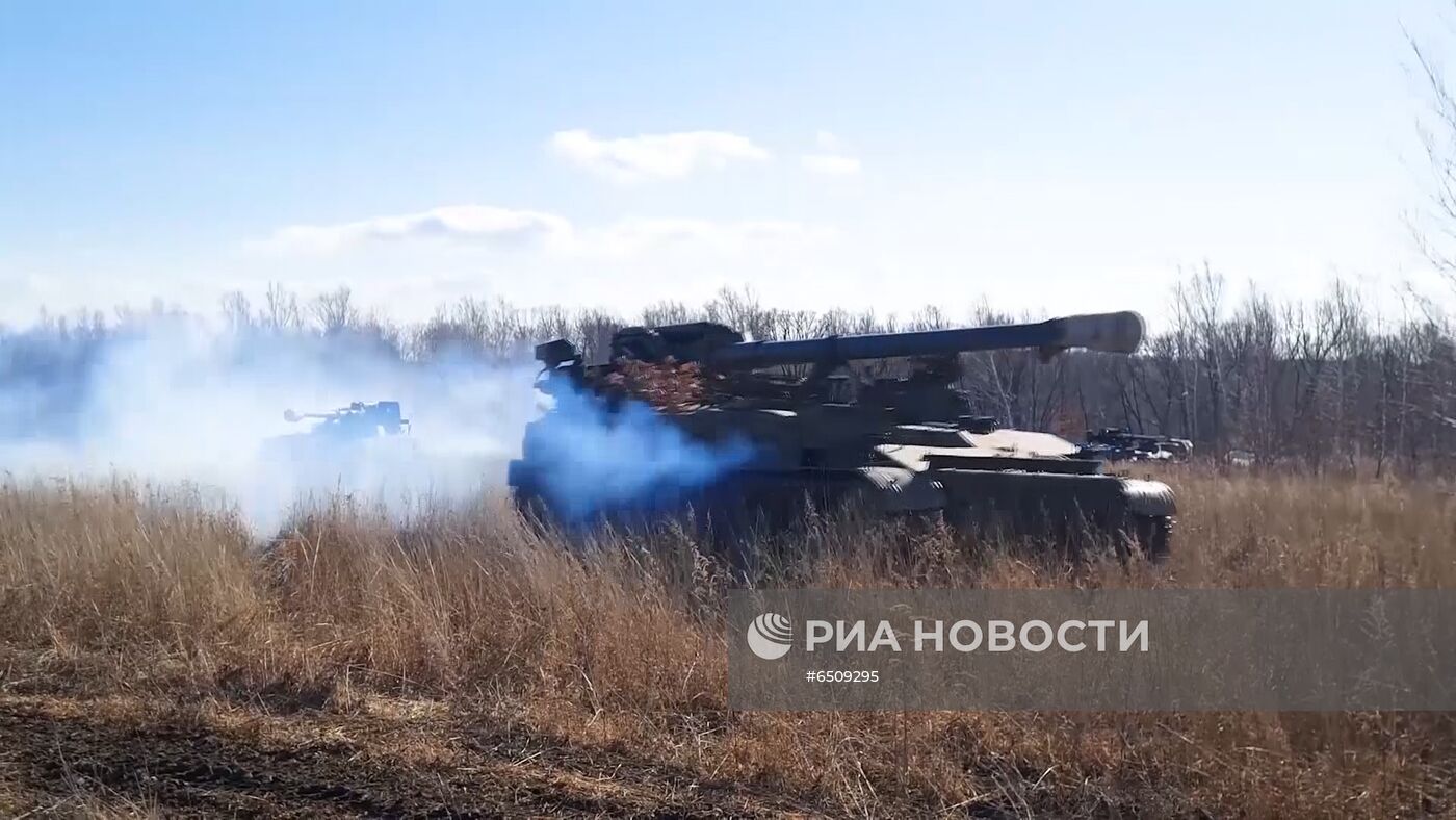 Министр обороны РФ С. Шойгу объявил проверку боевой готовности российских войск