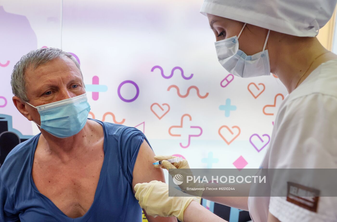 Вакцинация от COVID-19 в ТЦ "Парк-хаус"