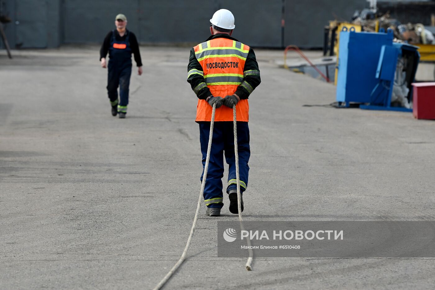 Подготовка к открытию технической навигации на Москве-реке
