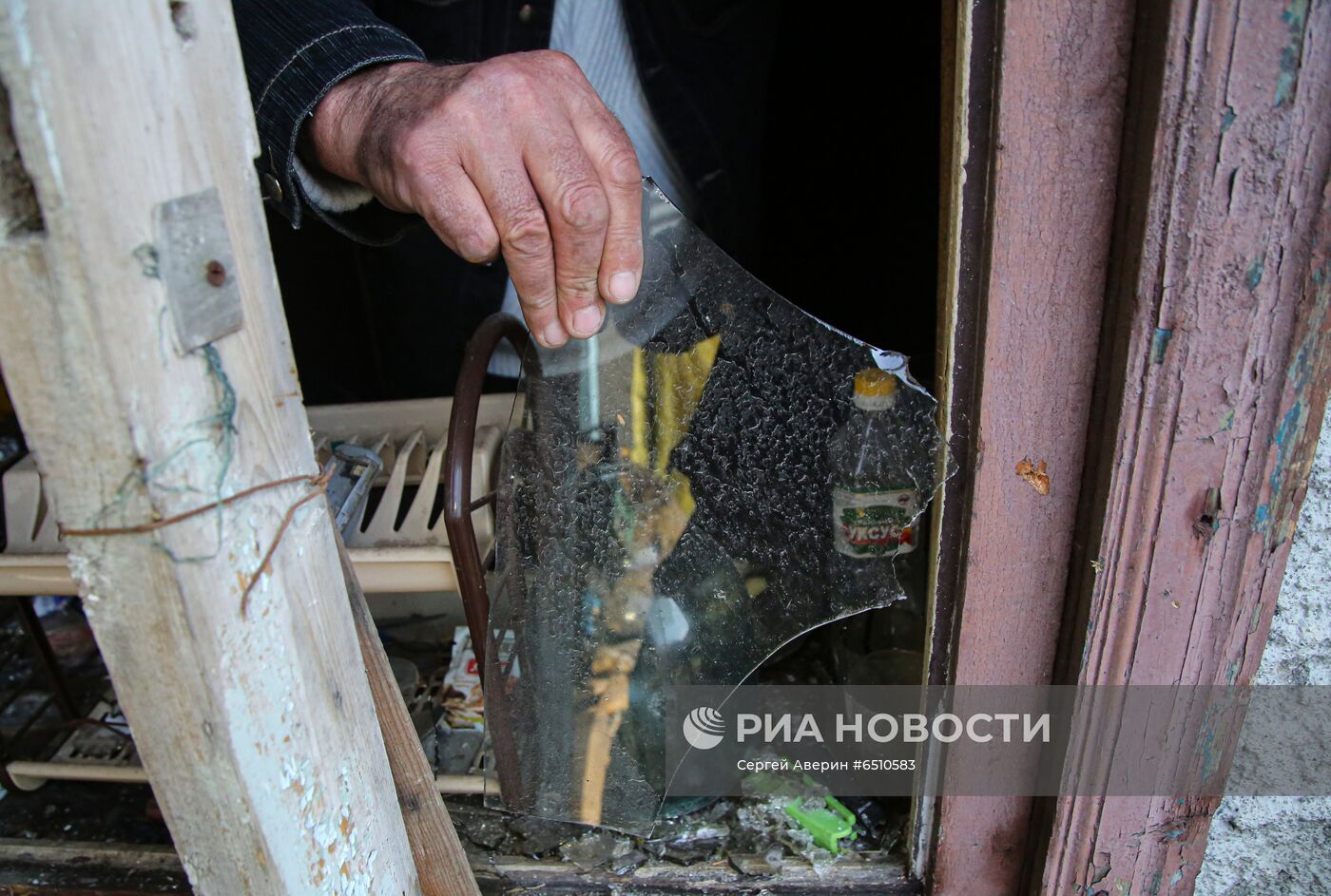 Последствия обстрела в Донецкой области