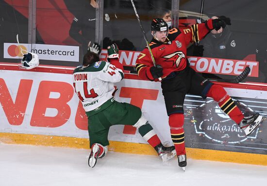 Хоккей. КХЛ. Матч "Авангард" - "Ак Барс"