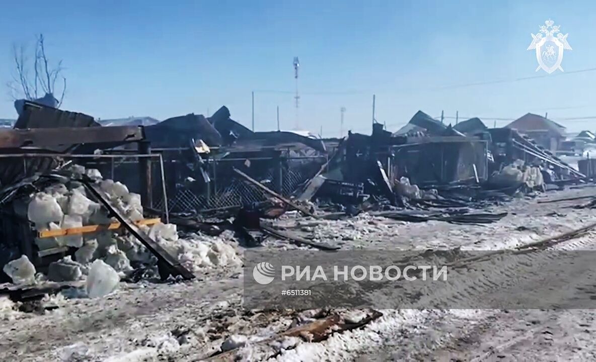 Последствия пожара в жилом доме в Якутии