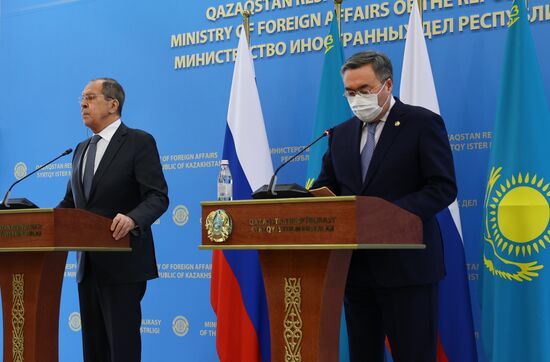 Визит главы МИД РФ С. Лаврова в Казахстан