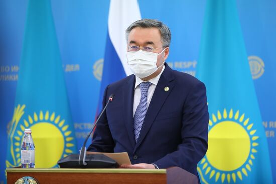 Визит главы МИД РФ С. Лаврова в Казахстан