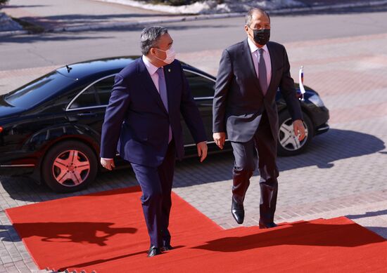 Визит главы МИД РФ С. Лаврова в Казахстан