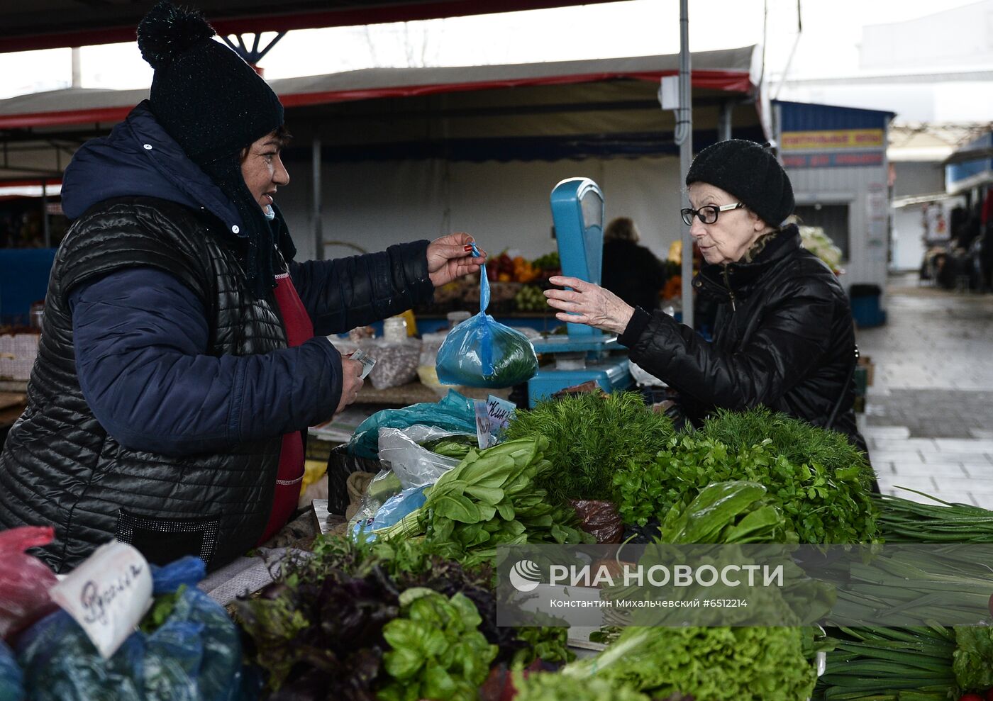 Продовольственный рынок в Симферополе