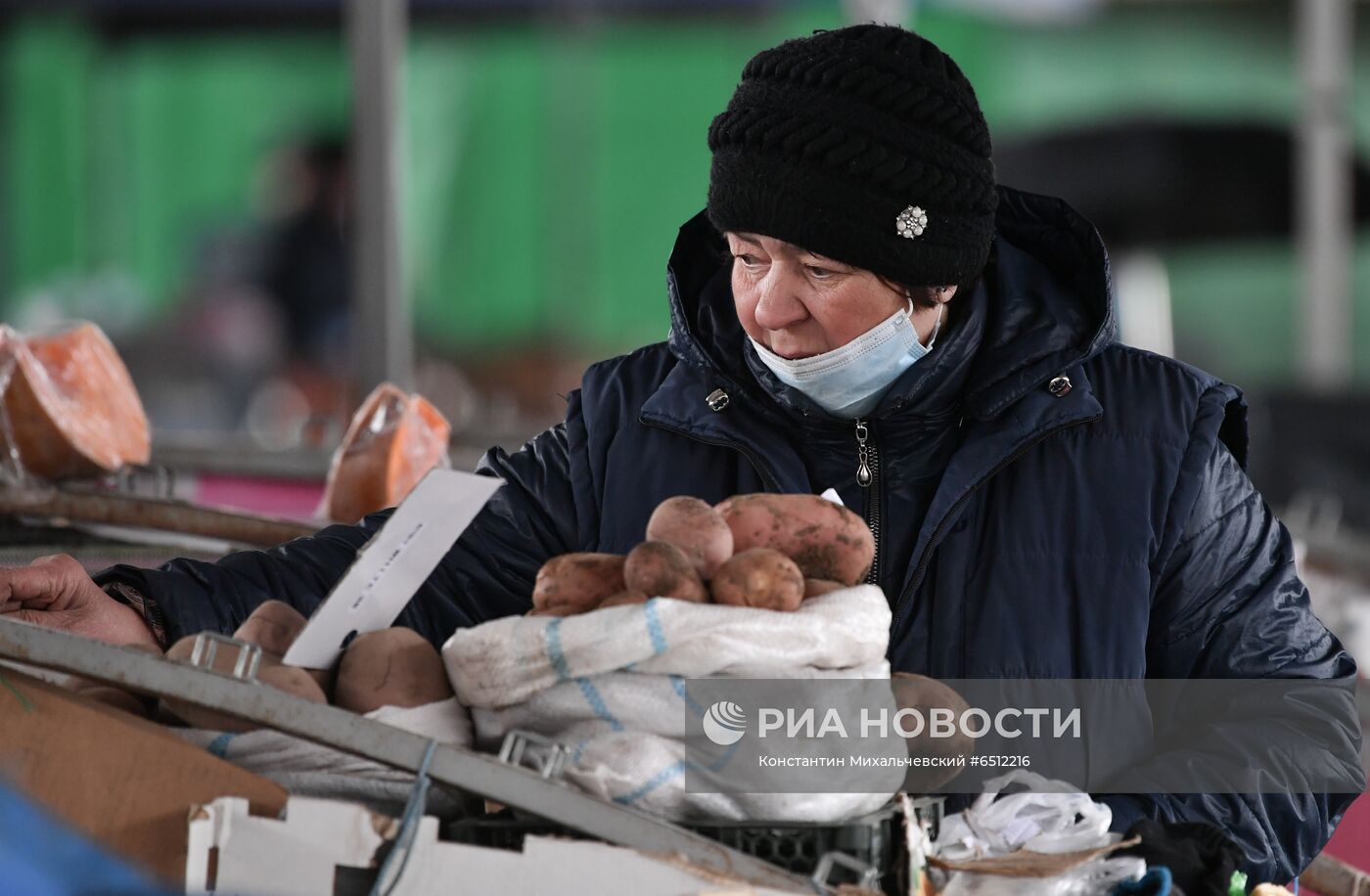 Продовольственный рынок в Симферополе