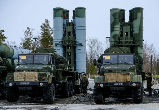 Проверка боеготовности подразделений ПВО в Мурманской области