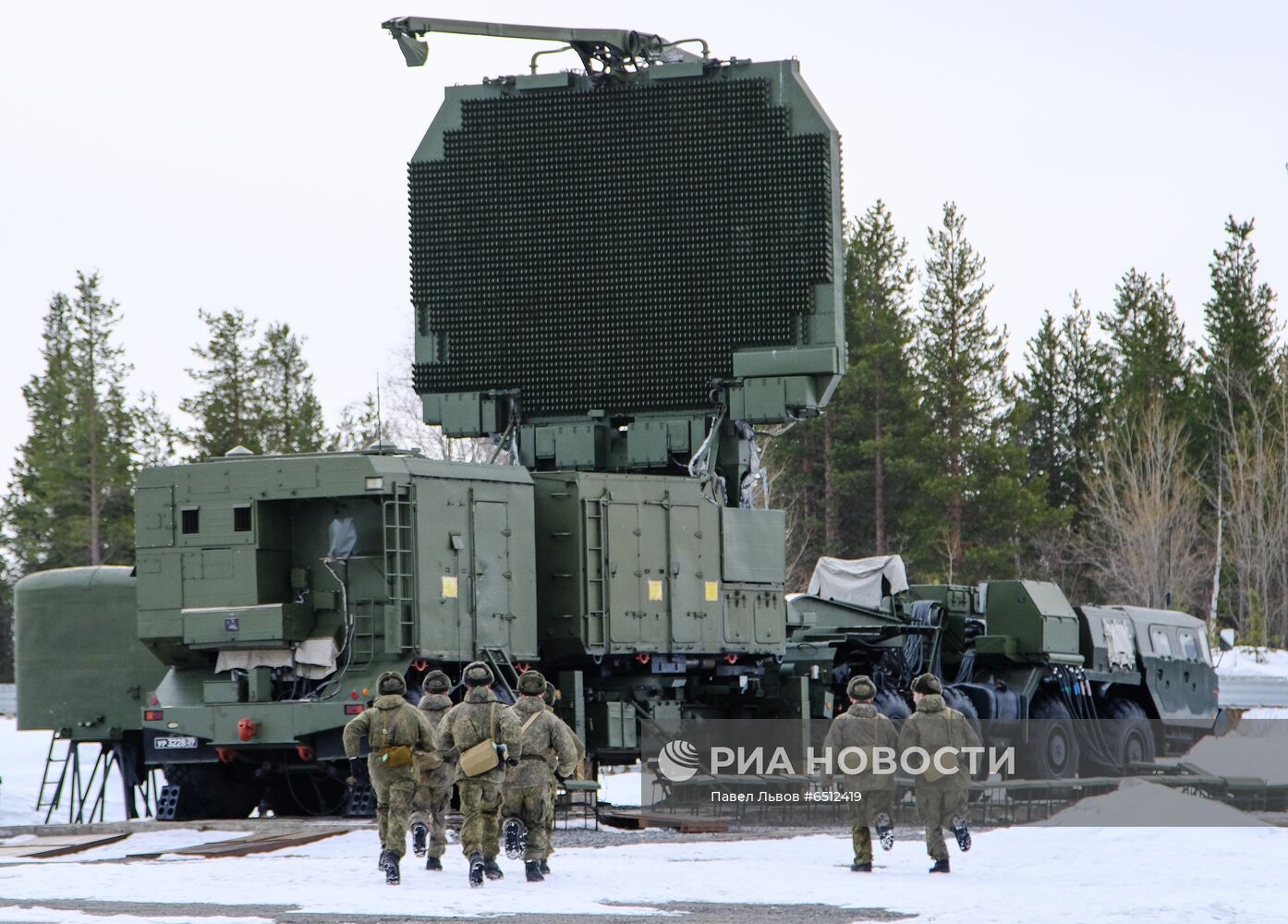 Проверка боеготовности подразделений ПВО в Мурманской области