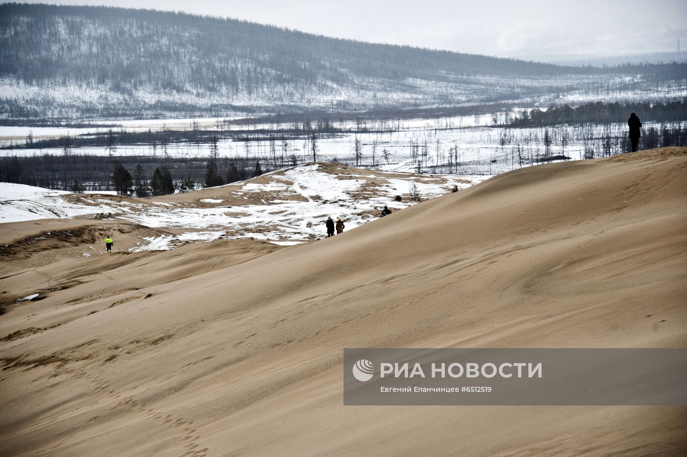 Урочище Чарские пески в Забайкалье