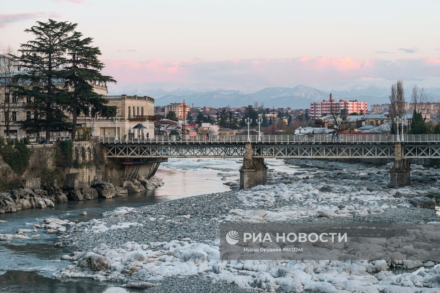 Города мира. Кутаиси