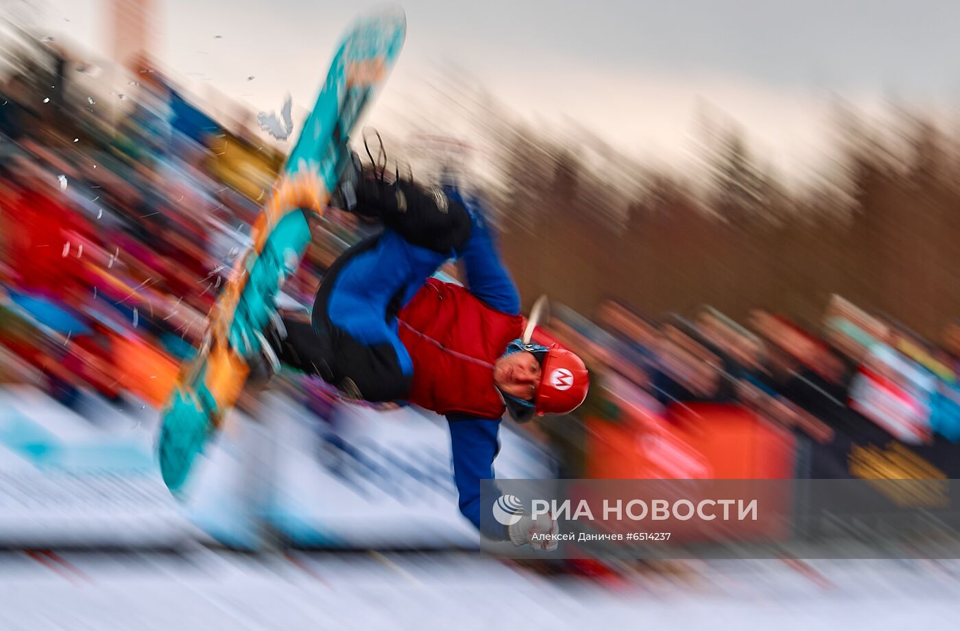 Соревнование Red Bull Jump & Freeze