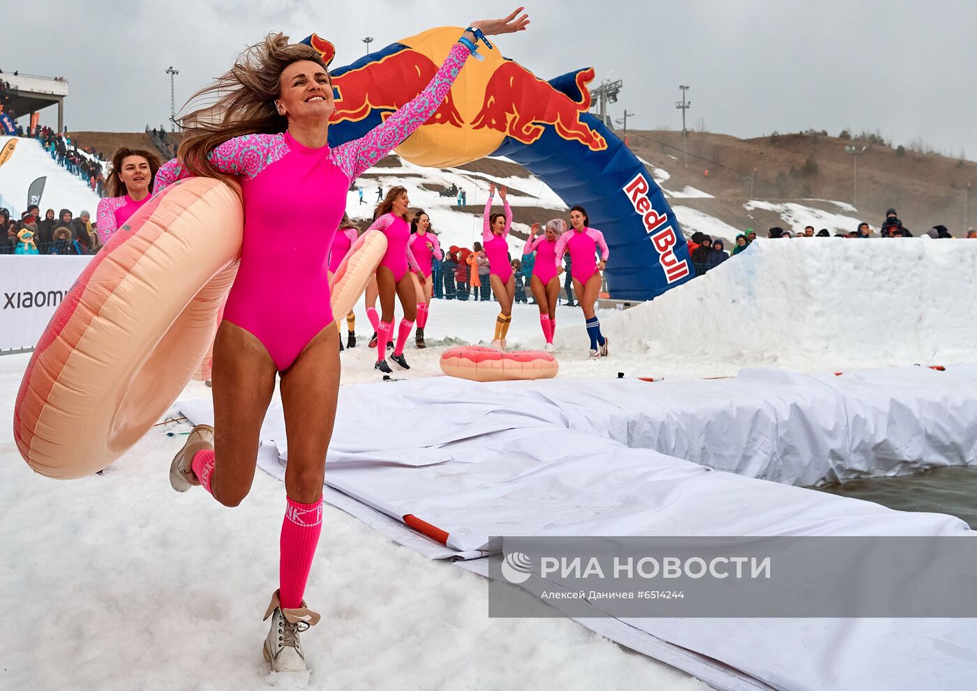 Соревнование Red Bull Jump & Freeze