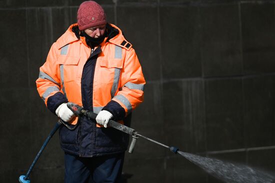 Теплая погода в Москве 