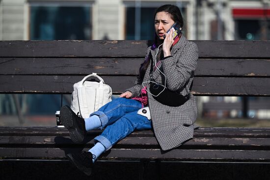 Теплая погода в Москве 
