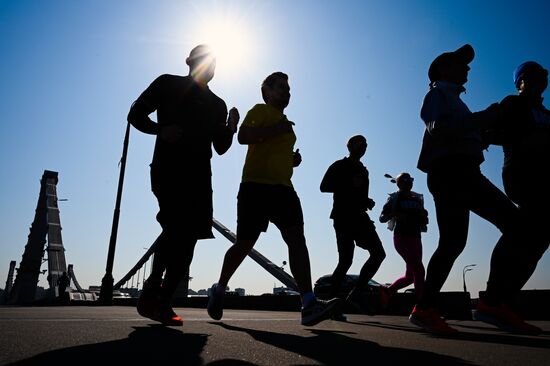 Теплая погода в Москве 