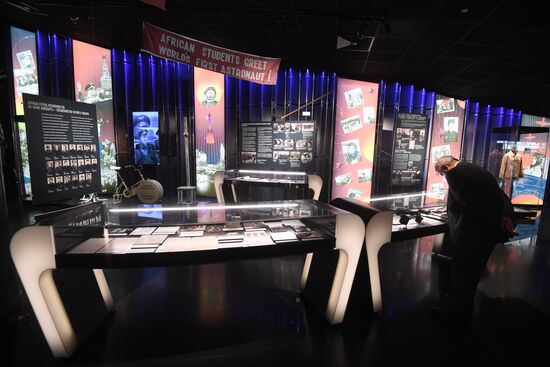 Мероприятия по случаю 60-летия со дня первого полета человека в космос на ВДНХ 