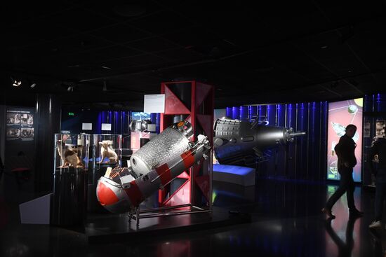 Мероприятия по случаю 60-летия со дня первого полета человека в космос на ВДНХ 