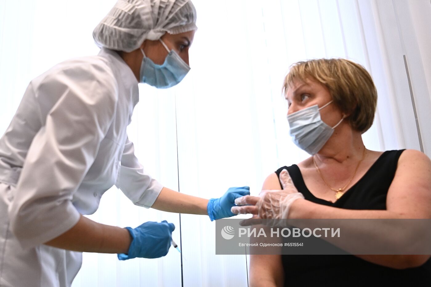  Вакцинация от COVID-19 в центре госуслуг "Мои документы"