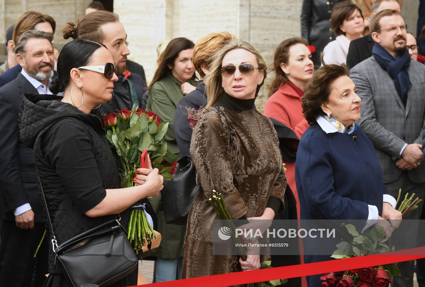 Открытие мемориальной стелы памяти космонавта А. Леонова