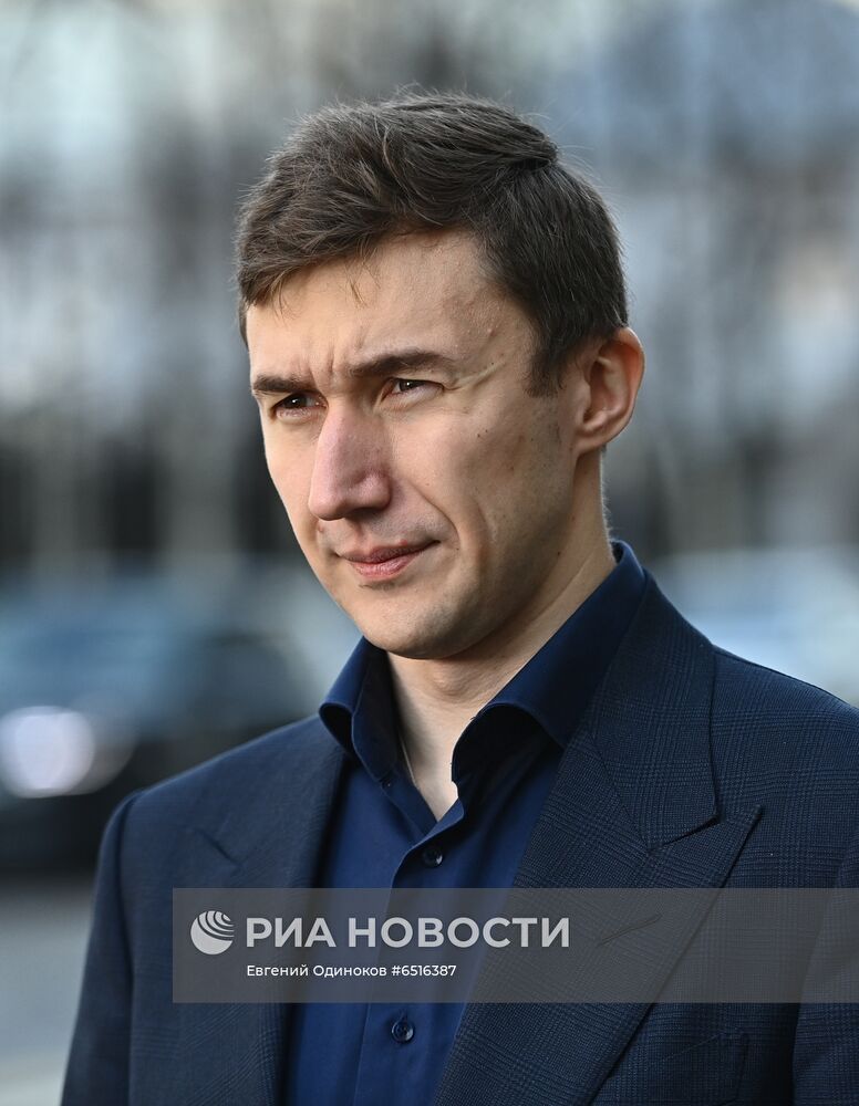 Турнир претендентов по шахматам возобновится с 19 апреля