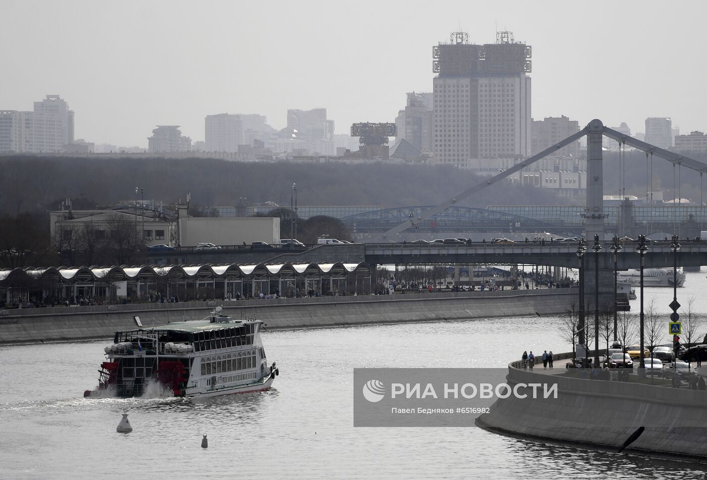 Открытие пассажирской навигации на Москве-реке