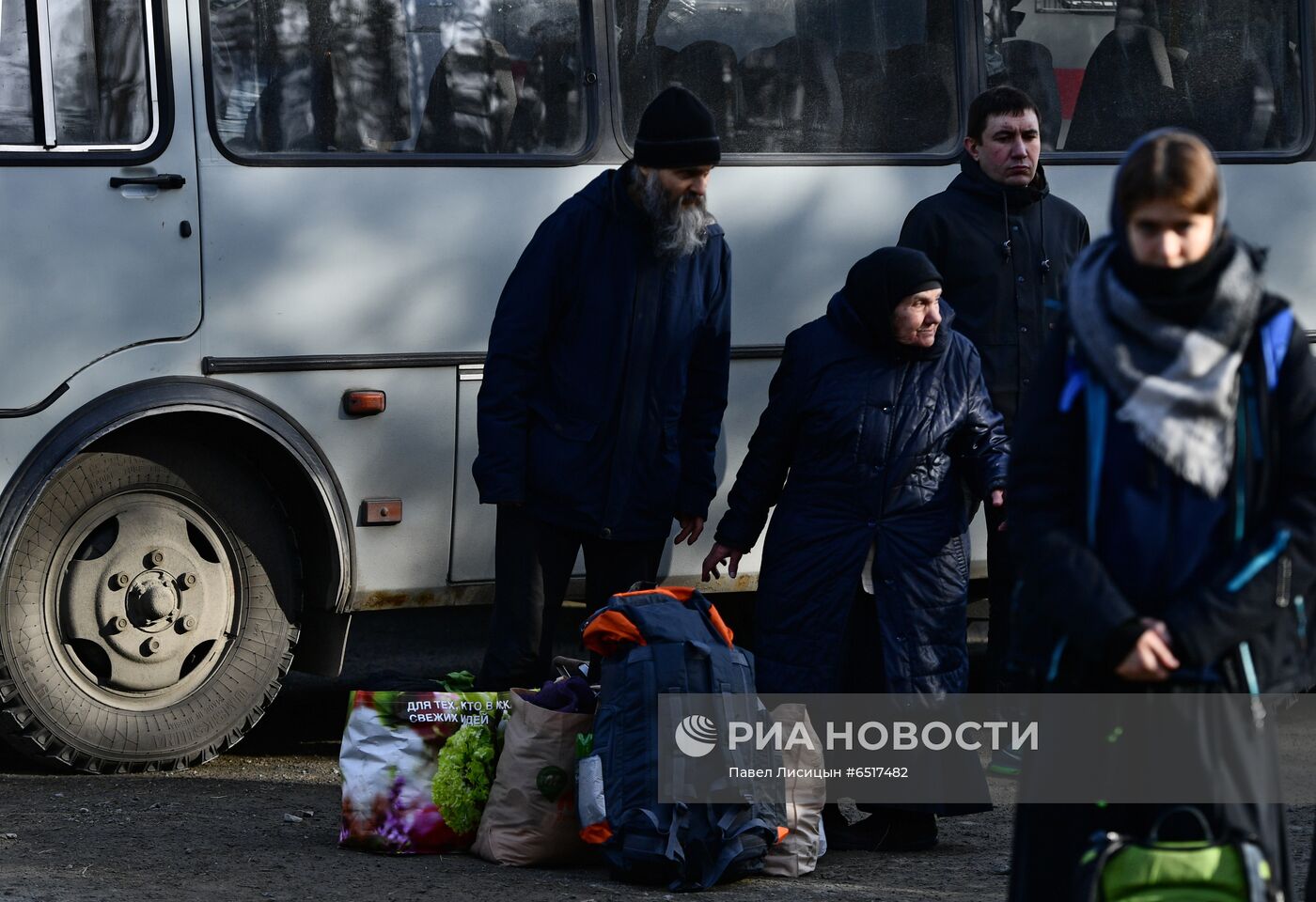 Приставы приступили к выселению жителей Среднеуральского монастыря