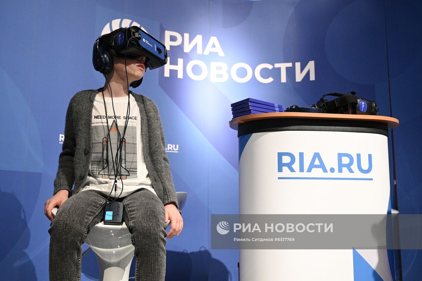 Презентация VR-проектов RIA Lab в рамках Недели Космонавтики в Московском планетарии