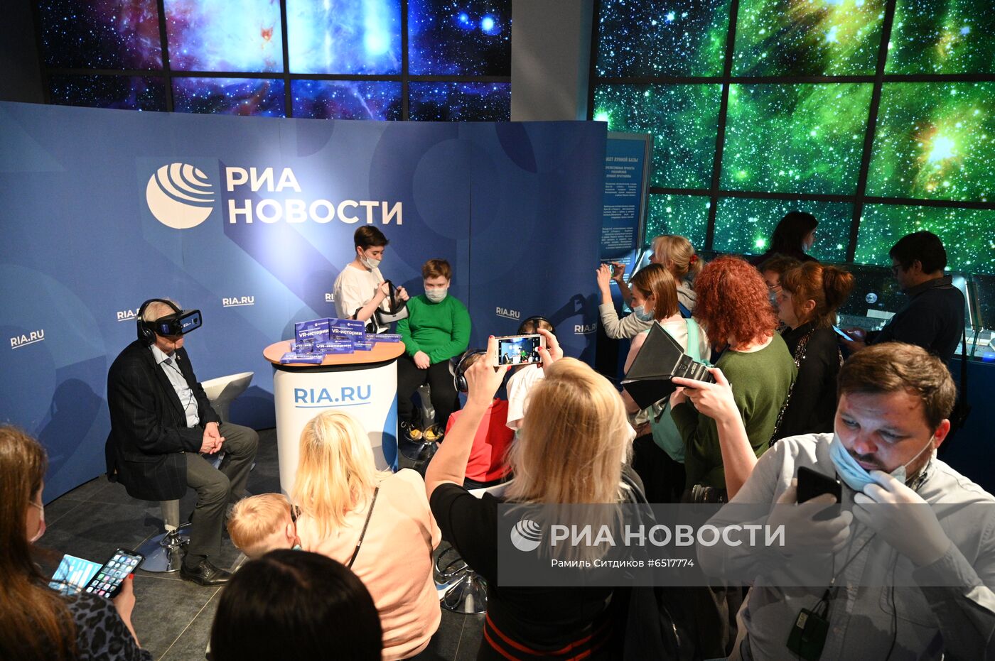 Презентация VR-проектов RIA Lab в рамках Недели Космонавтики в Московском планетарии