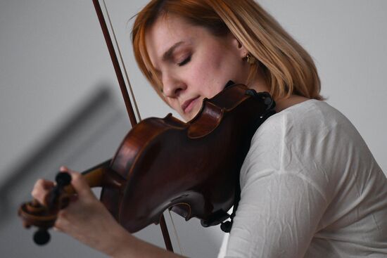 Концерт "Диалоги эпох. От барокко до джаза" в "Есенин-центре"