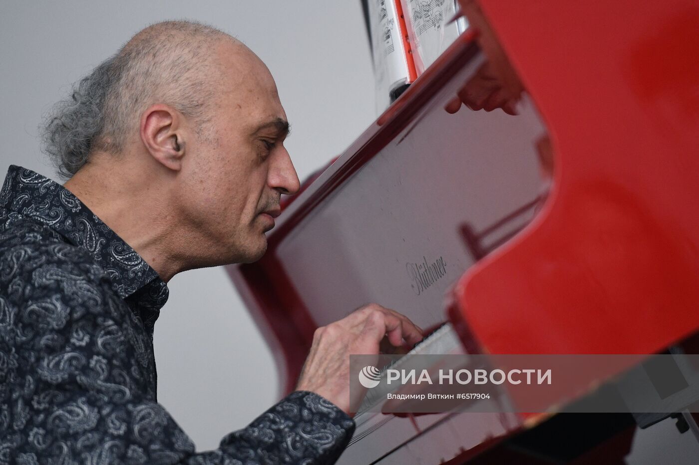 Концерт "Диалоги эпох. От барокко до джаза" в "Есенин-центре"