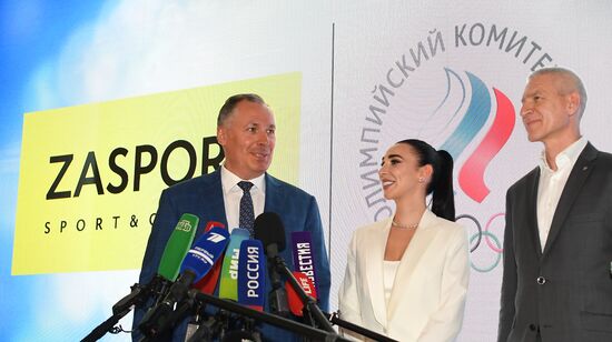 Презентация официальной формы Олимпийской команды России на ОИ-2020