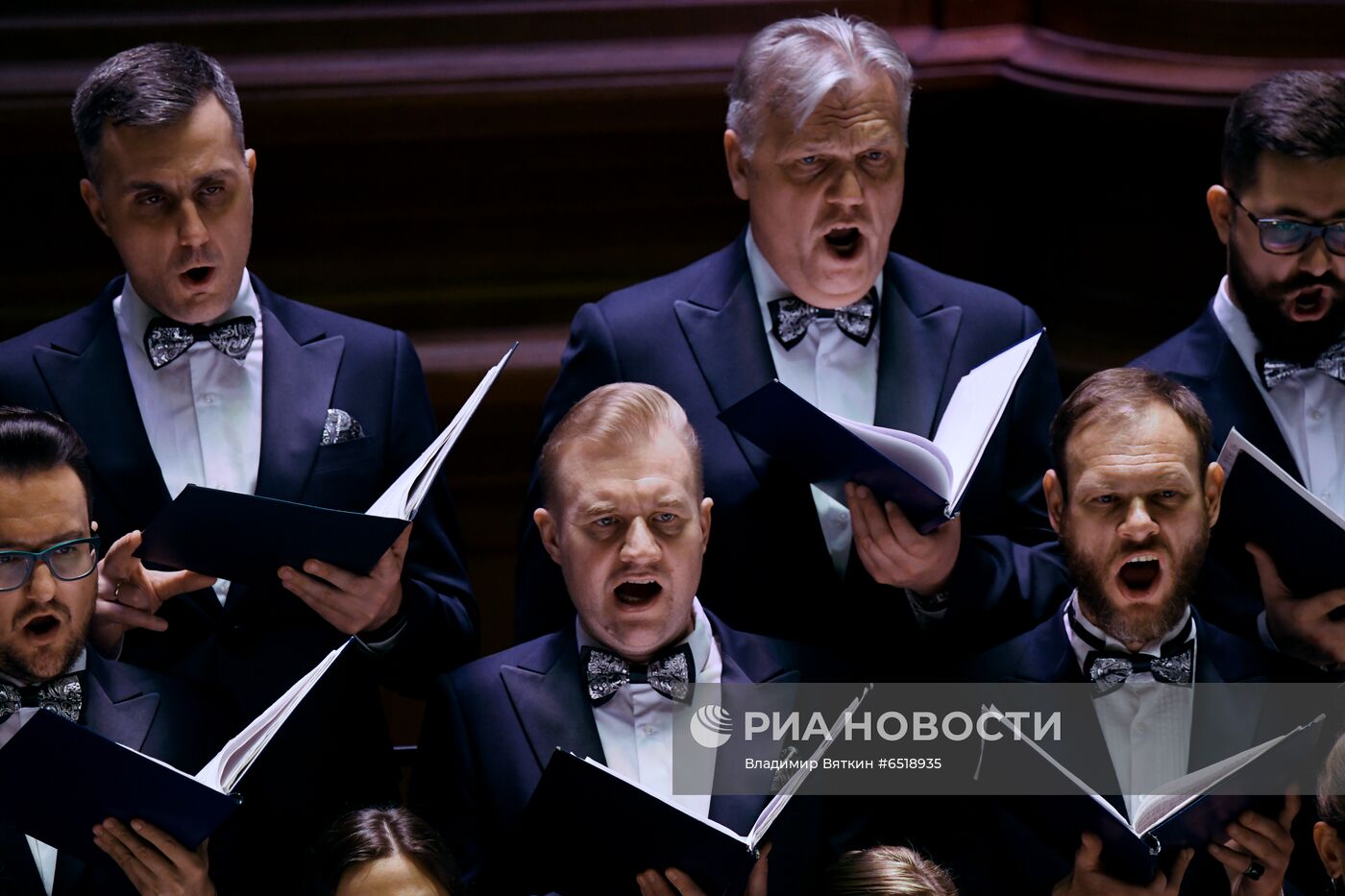 Концерт "Шедевры русской музыки. Врачам посвящается..." в МГК имени Чайковского