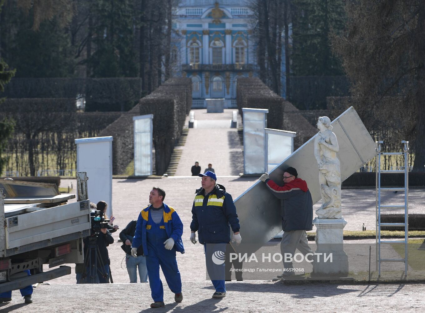 Подготовка к открытию летнего сезона в Царском селе