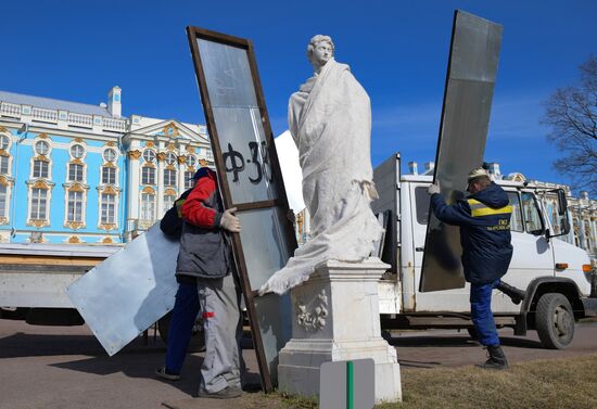 Подготовка к открытию летнего сезона в Царском селе