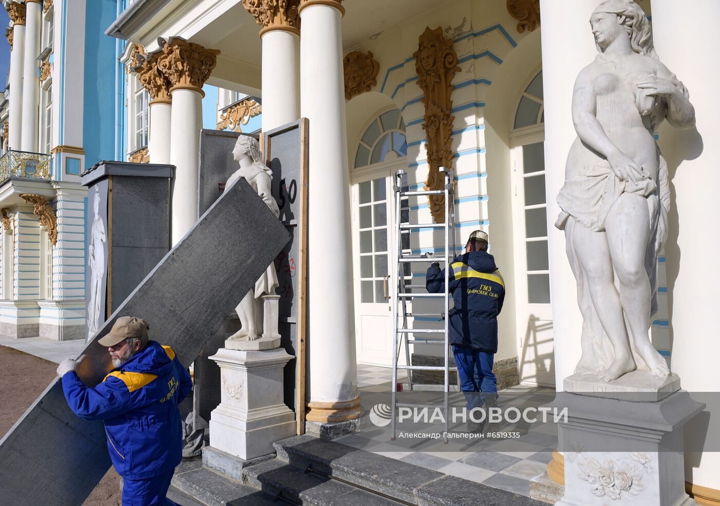 Подготовка к открытию летнего сезона в Царском селе