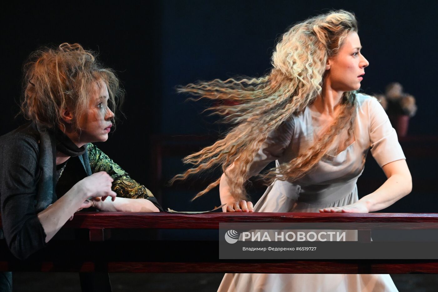 Спектакль "Дурочка" в театре им. Евг. Вахтангова