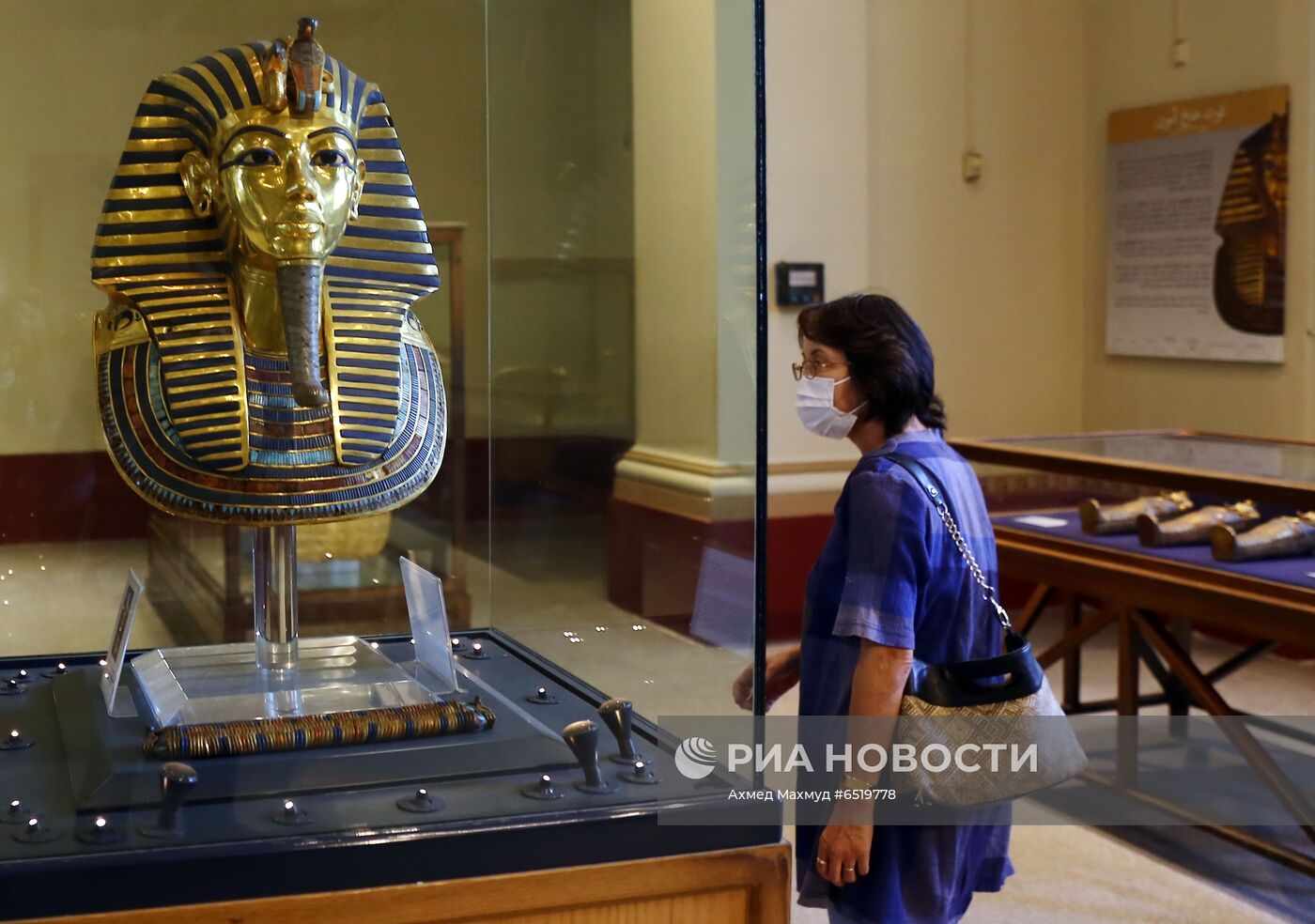 Туристы вынуждены продлить пребывание в Египте в связи с коронавирусом