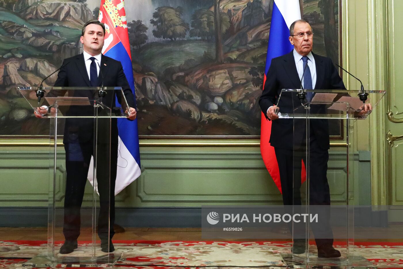 Переговоры министров иностранных дел РФ и Сербии С. Лаврова и Н. Селаковича