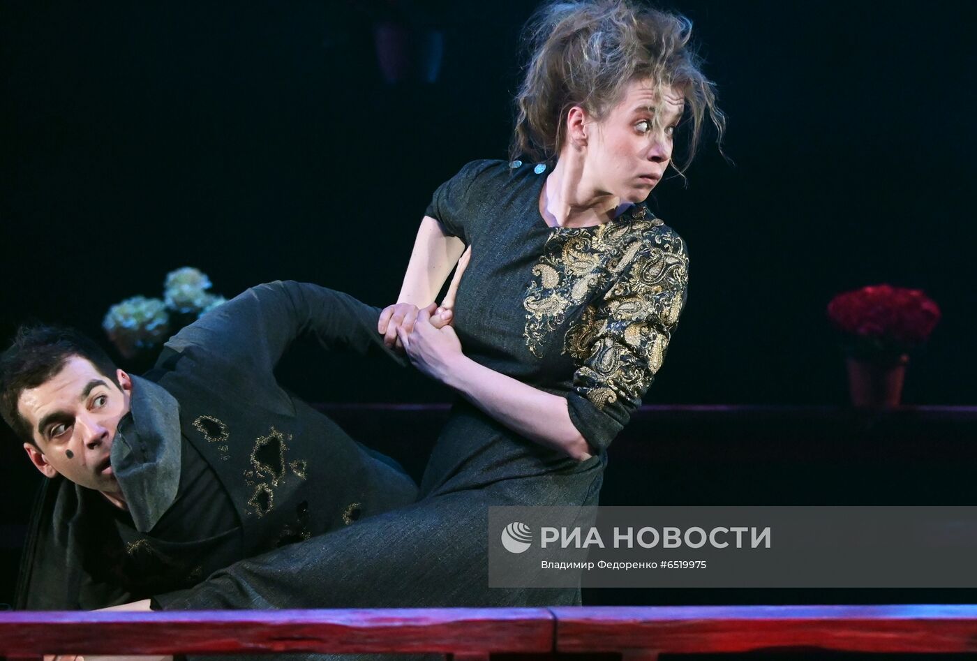 Спектакль "Дурочка" в театре им. Евг. Вахтангова