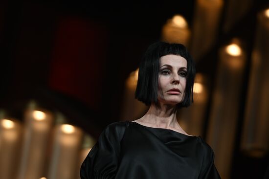 Спектакль "Вишневый сад" в Театре на Таганке