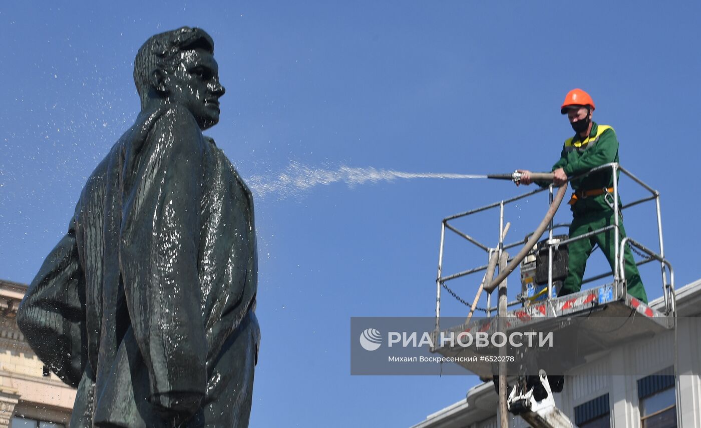 Весеннее благоустройство Москвы