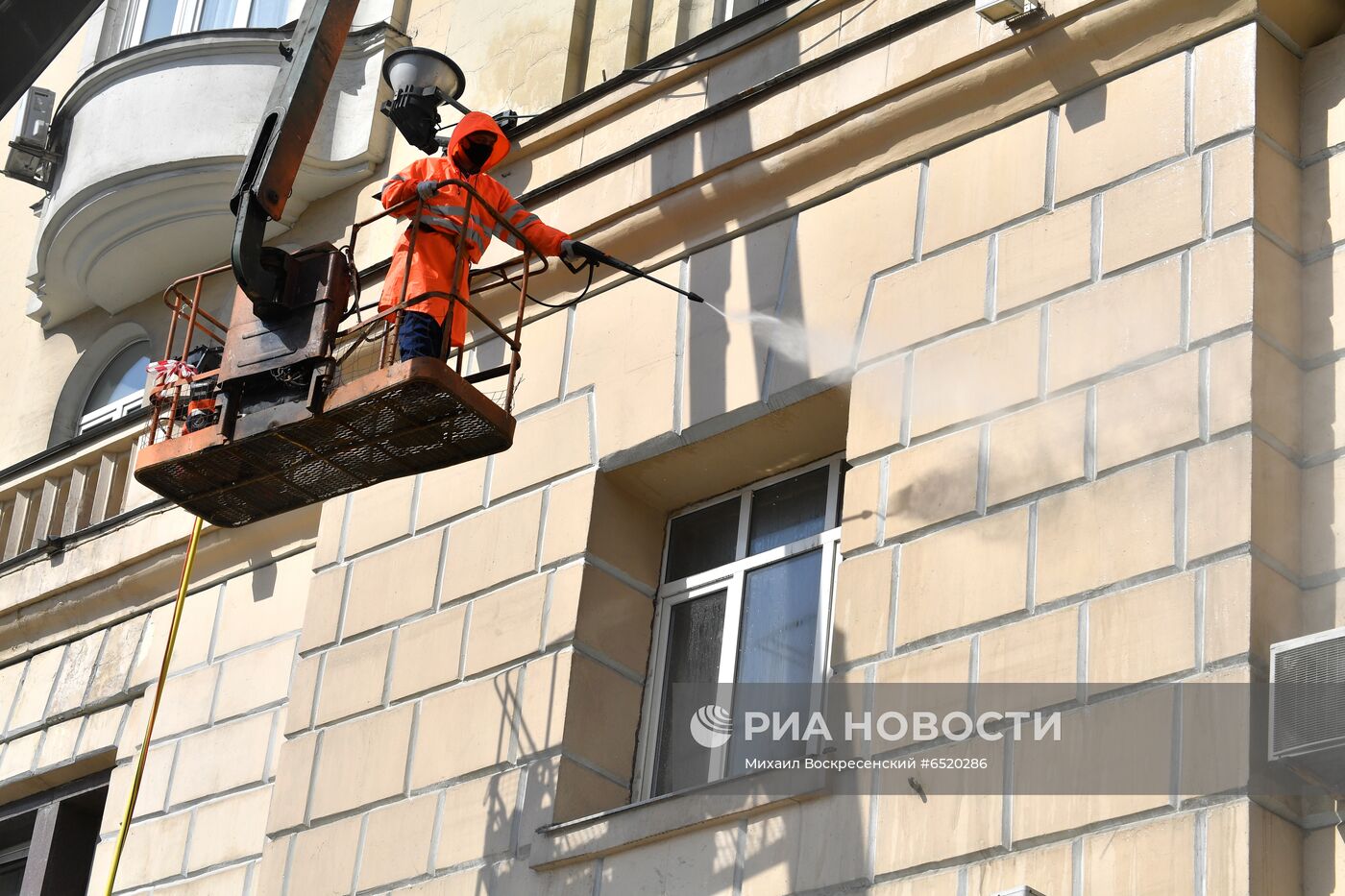 Весеннее благоустройство Москвы