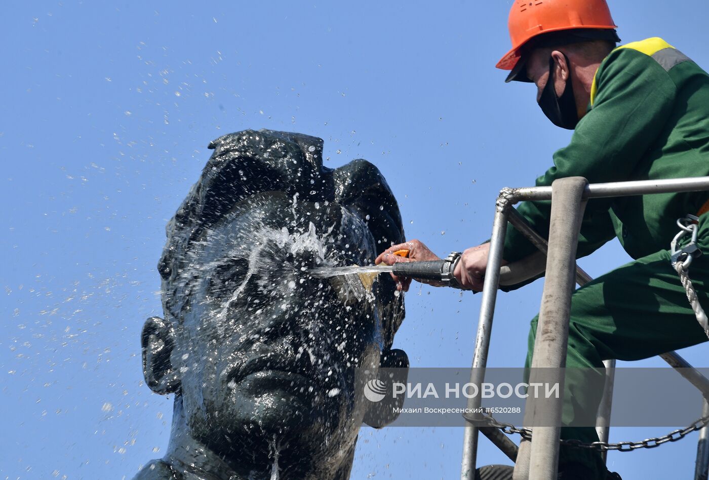 Весеннее благоустройство Москвы