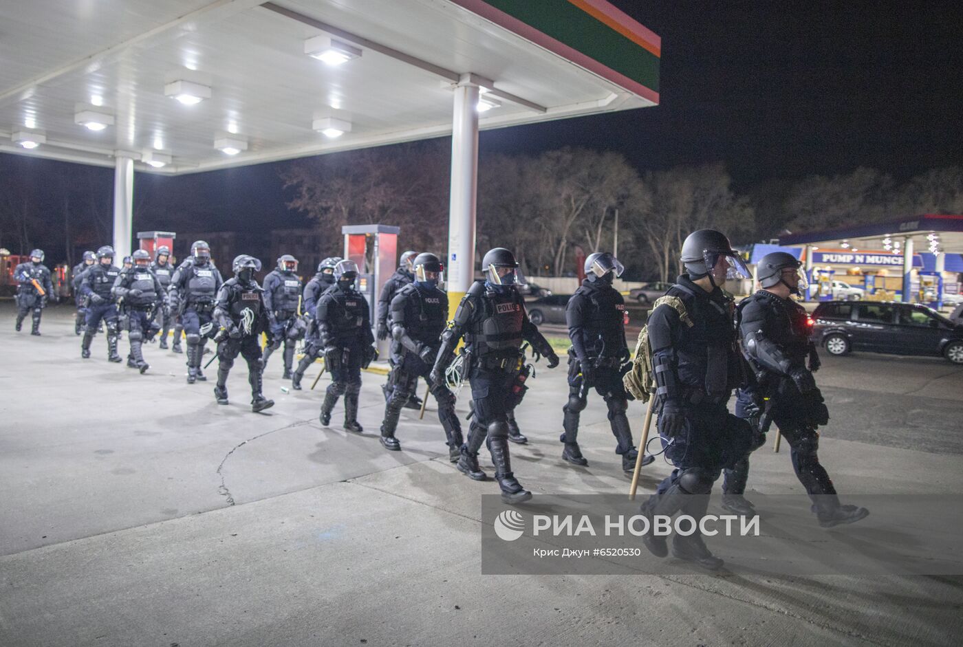 Продолжаются протесты в американском штате Миннесота