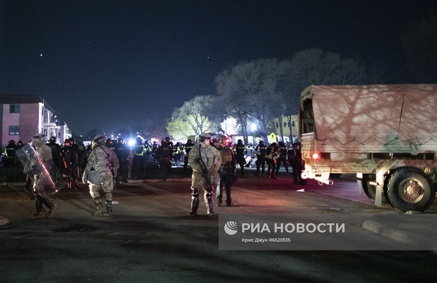 Продолжаются протесты в американском штате Миннесота 